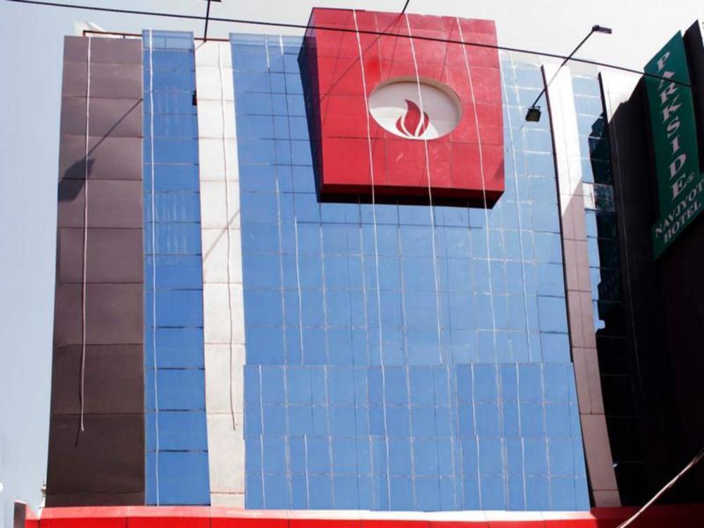 parkside navjyoti hotel