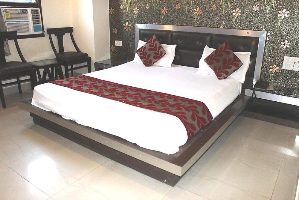 parkside navjyoti hotel