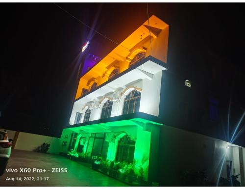the s r palace and marriage lawn ayodhya