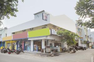 Hotel Yadvik,,3 star