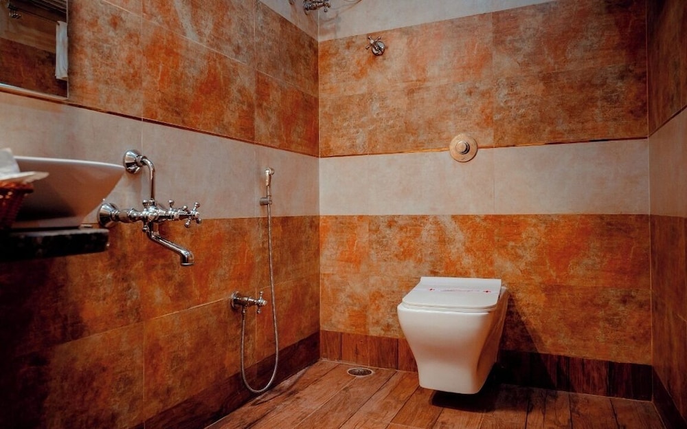 hotel teesta stay rampurhat