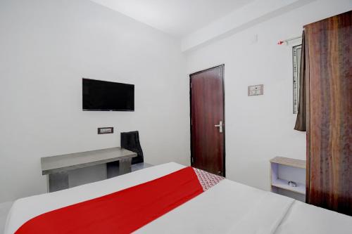 Hotel O Alisha Lodge,,3 star