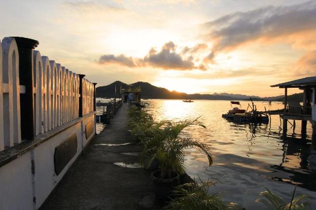 amphibi ko resort inc