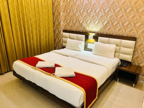 Royal Indraprastha The Hotel,,2 star
