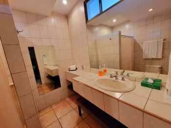 Hotel Casa Del Sol,Managua Department>>Managua,3 star