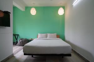 the solo retreat
