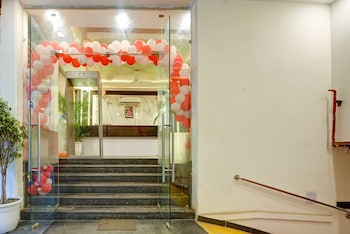 hotel devrana delhi