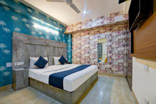 hotel classic plaza at delhi airport