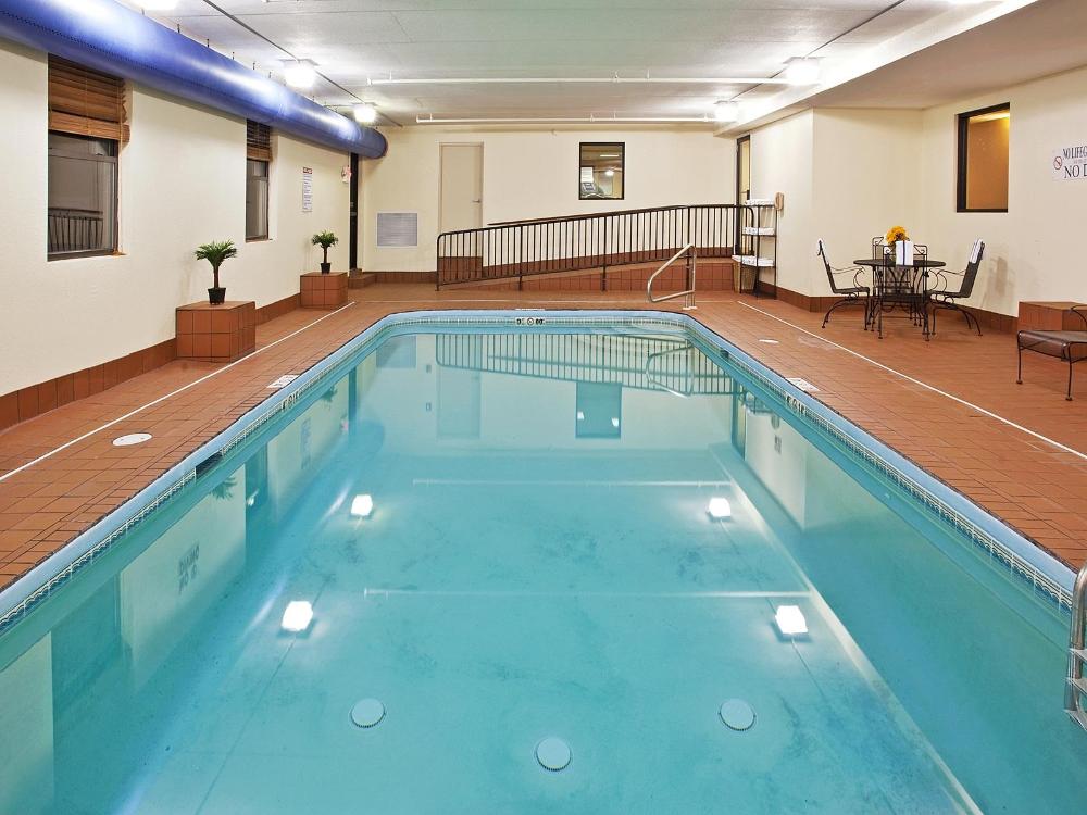 holiday inn express london by ihg