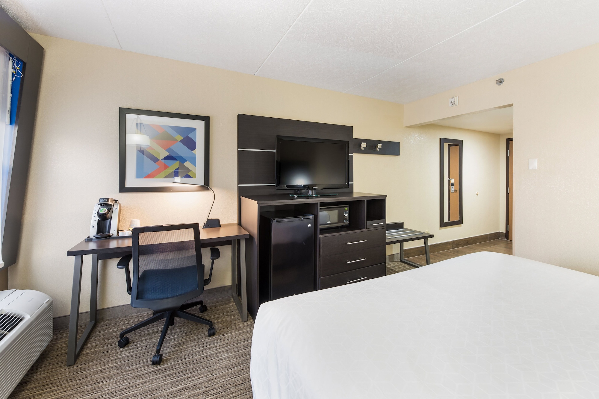 holiday inn express london by ihg