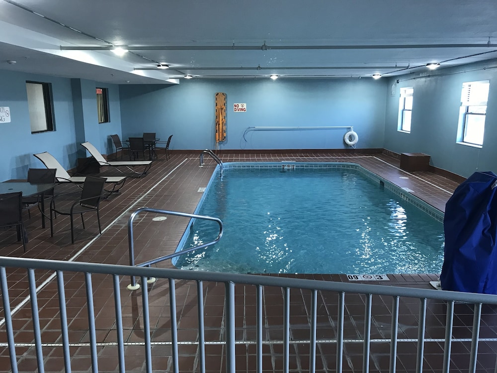 holiday inn express london by ihg