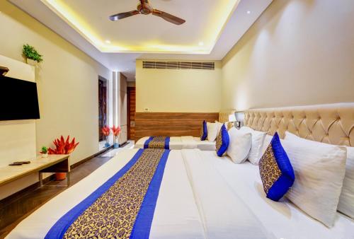 the ivy grand hotel in city centre delhi