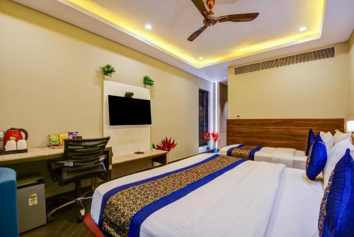 the ivy grand hotel in city centre delhi