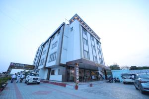 Chandra Residency,,4 star