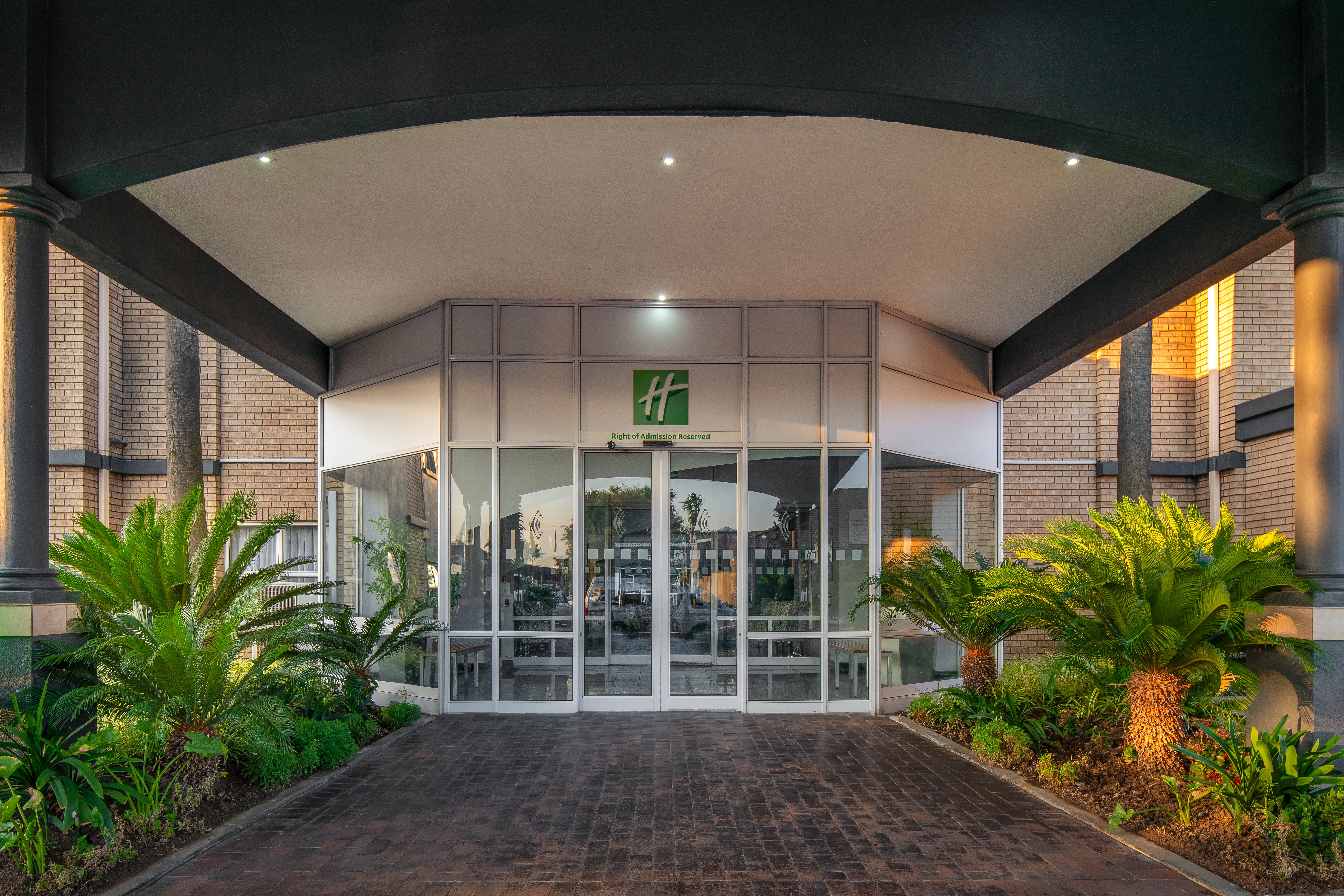 holiday inn johannesburg airport an ihg hotel