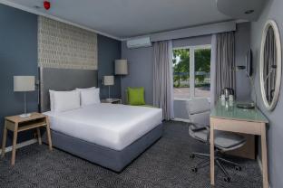 holiday inn johannesburg airport an ihg hotel