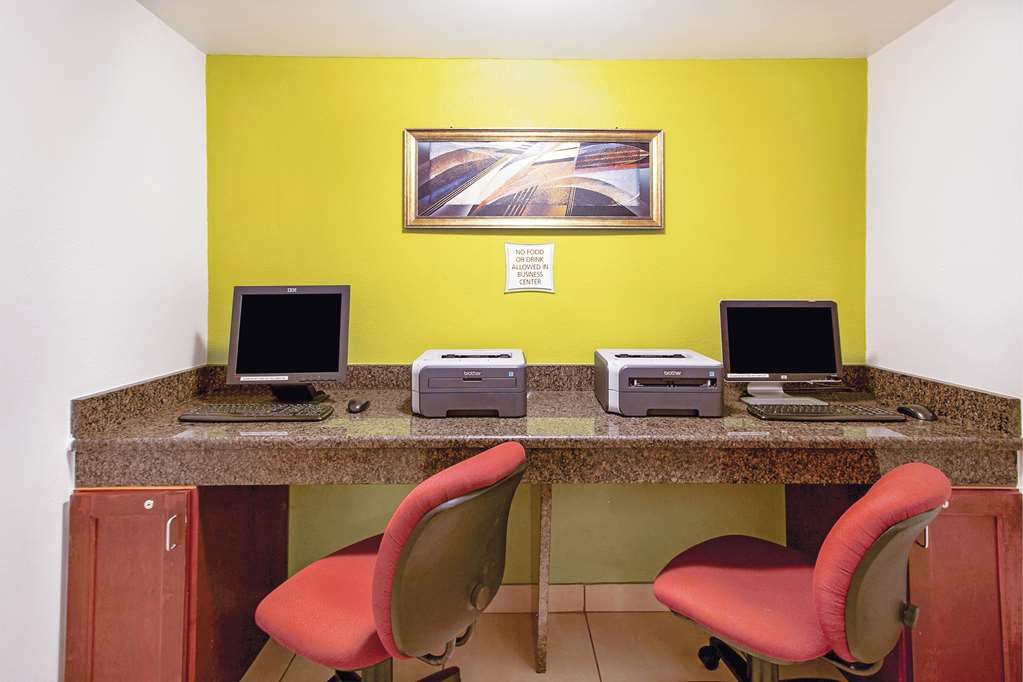 la quinta inn by wyndham orlando international drive north