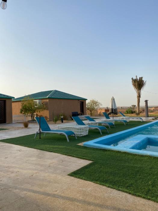 desert inn resort and camp