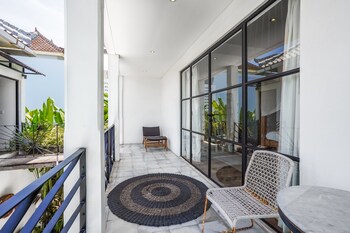 mare villa by hombali