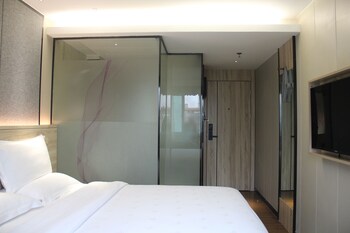 wenxing hotel chain guangzhou huajing