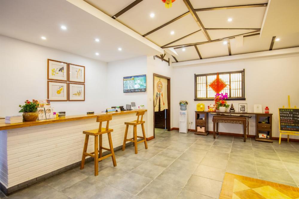 chengdu wenjun courtyard hotel