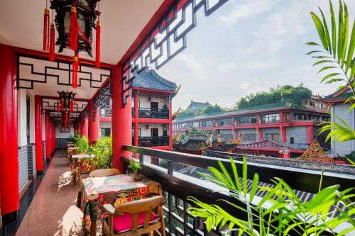 chengdu wenjun courtyard hotel