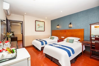 chengdu wenjun courtyard hotel