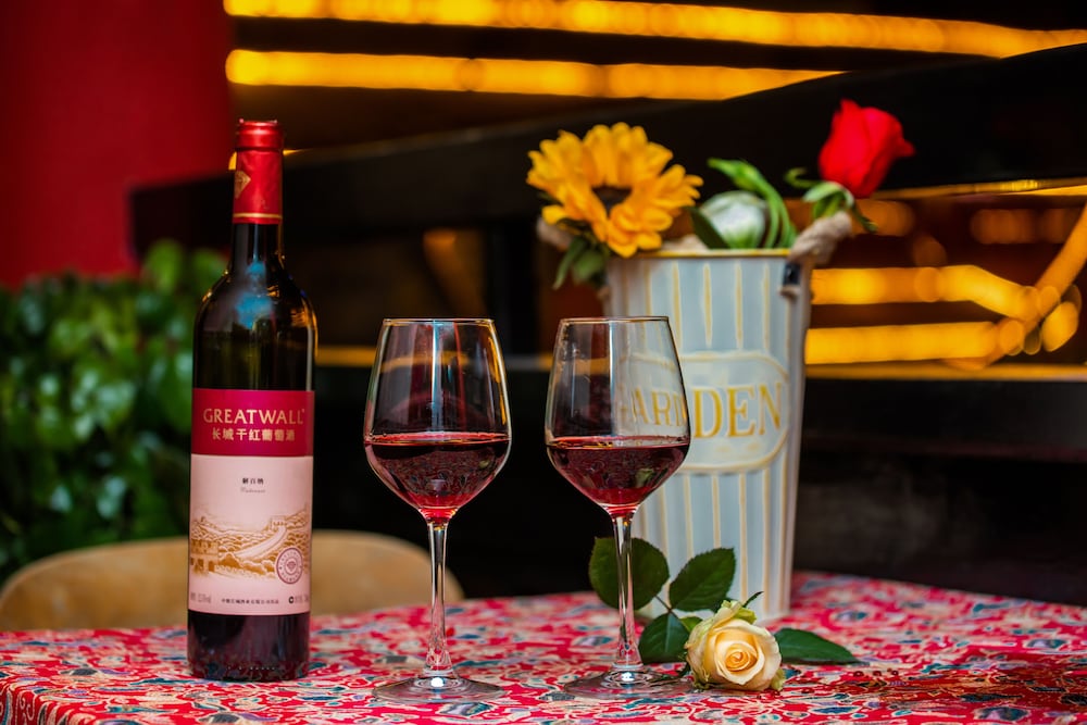 chengdu wenjun courtyard hotel