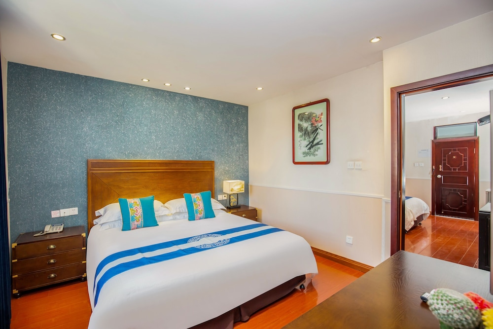 chengdu wenjun courtyard hotel