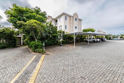 modern executive unit