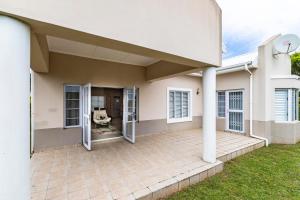 modern executive unit