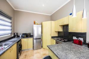 modern executive unit