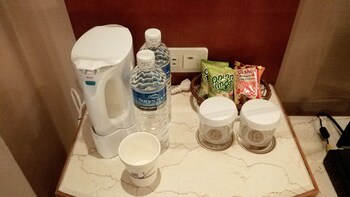 elegance hotel taipei