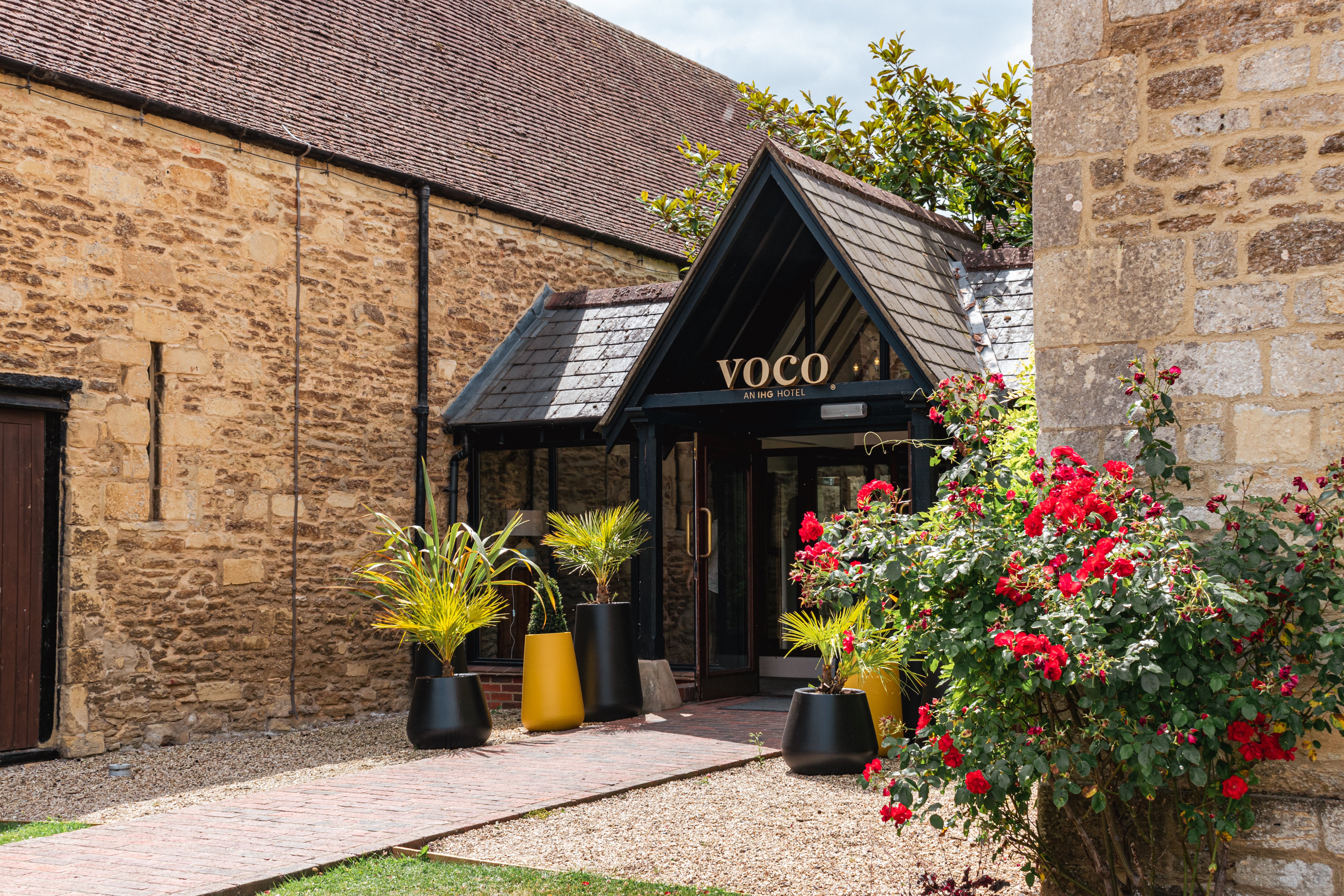 voco oxford thames by ihg