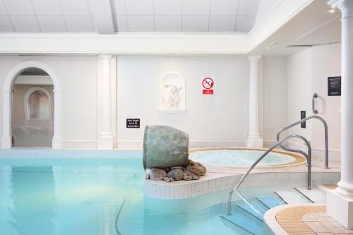 voco oxford thames by ihg