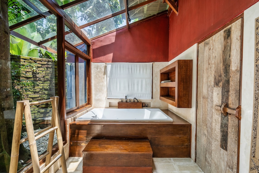 aalaya villa by hombali