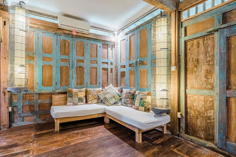 aalaya villa by hombali