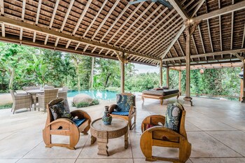 aalaya villa by hombali