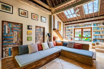 aalaya villa by hombali