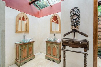aalaya villa by hombali