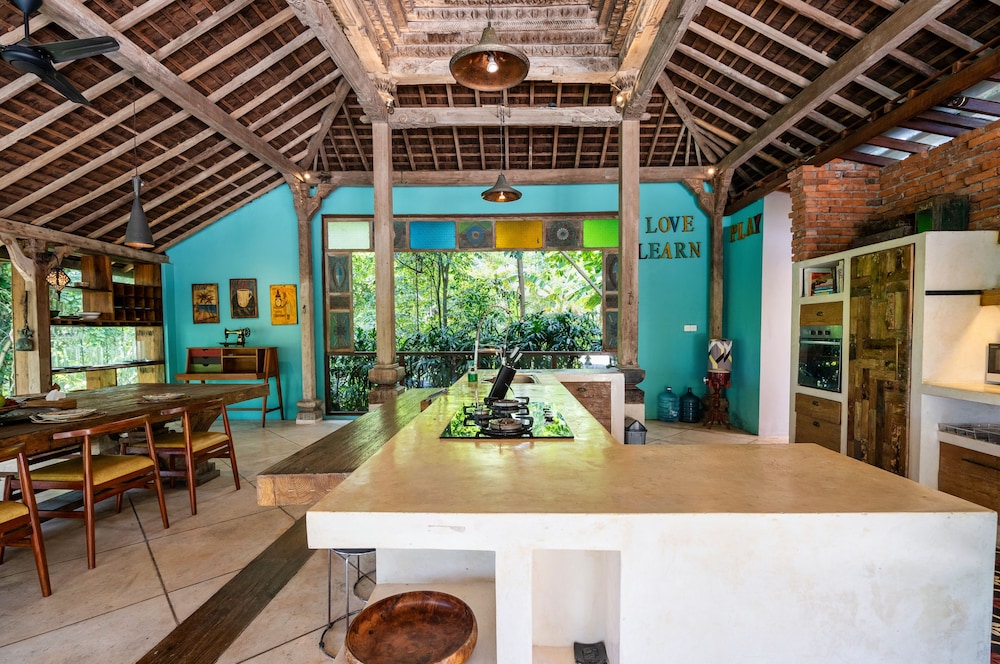 aalaya villa by hombali
