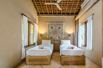 aalaya villa by hombali