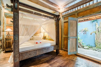 aalaya villa by hombali