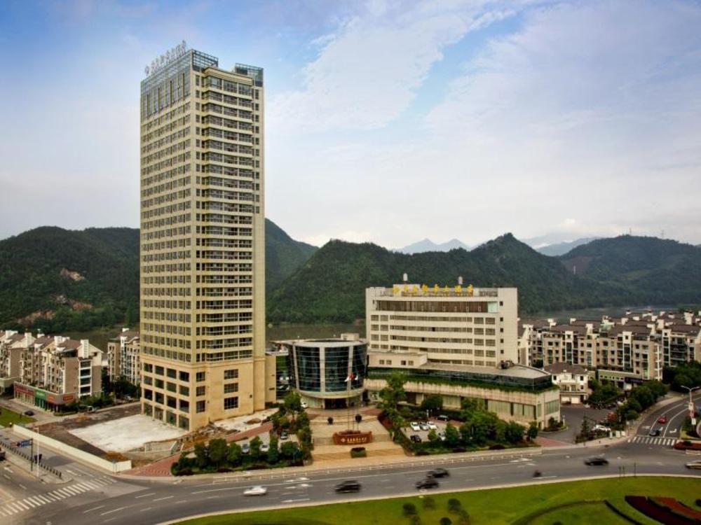 jiande peninsula kaihao hotel