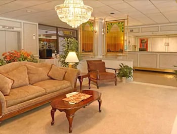 Ramada Hotel & Conference Center By Wyndham Paintsville,Paintsville>>Johnson County,3 star