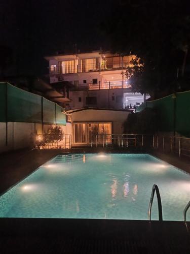 genesis villa