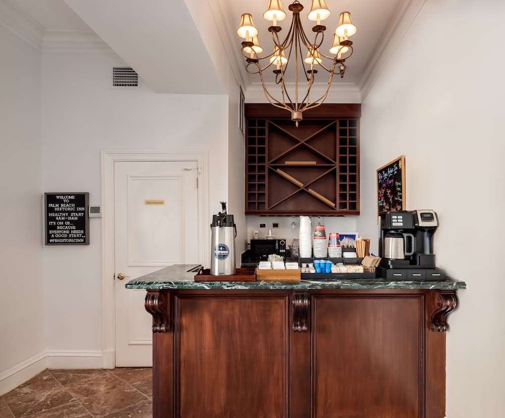 Palm Beach Historic Inn,Palm Beach - West Palm Beach>>Palm Beach,3 star