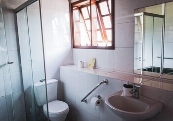 nomades hostel and coworking