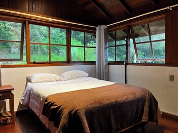 nomades hostel and coworking
