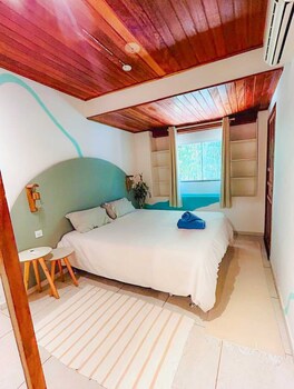 nomades hostel and coworking